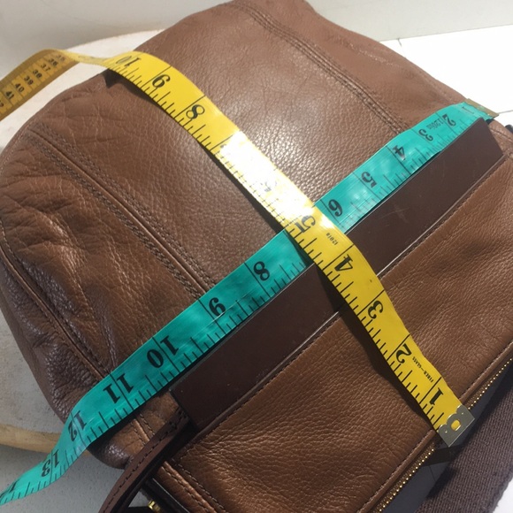 - Fossil dark wiskey color leather crossbody satchel bag. - Picture 8 of 9